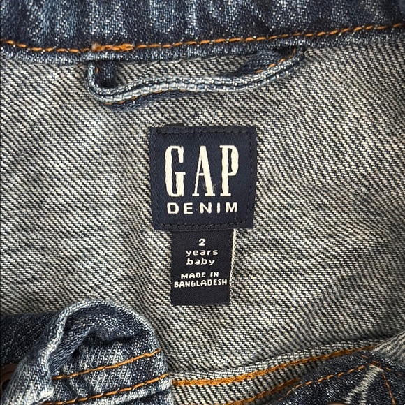 GAP Toddler Denim Jacket - Picture 2 of 4